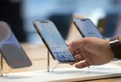 صنع في مصر ويباع في السعودية.. أرخص أسعار الهواتف تقفز 78.1% رغم التجميع المحلي