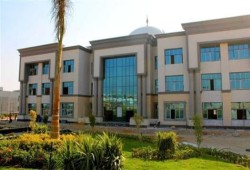توسع الجامعات الأهلية يضغط على مجانية التعليم.. وازدواج رئاستها يثير أسئلة الاستقلال والحوكمة