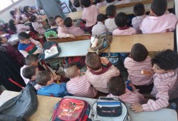 200 طالبة بين مدرستين وأعطال وعجز معلمين تفجر استغاثات أسر مدرسة أحمد بهجت بالهرم