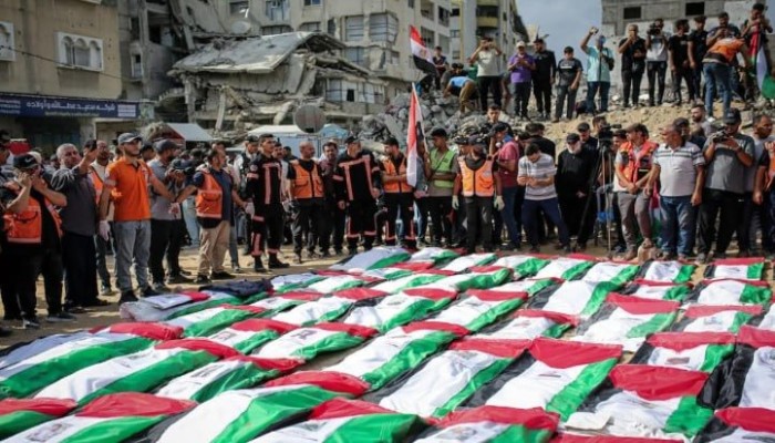 غارة إسرائيلية على الرمال تقتل 5 فلسطينيين وتصيب مسؤولاً عسكرياً في "حماس"