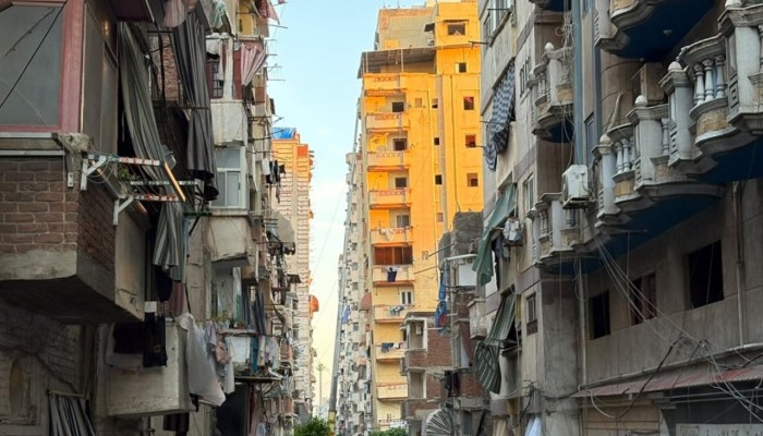 ميل عقارين بالإسكندرية خلال يومين يثير مخاوف الأهالي