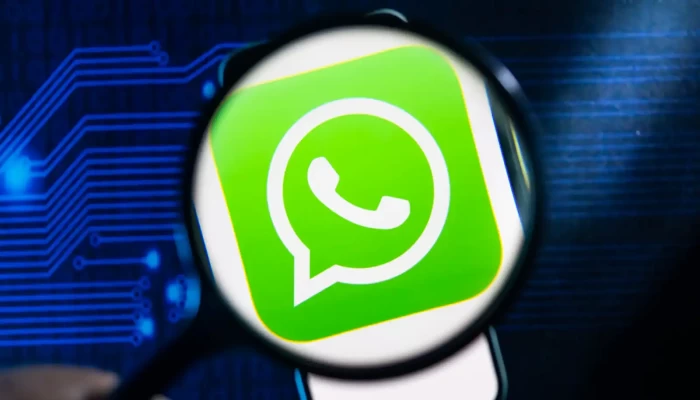 "واتساب" يطرح أدوات رقابة أبوية مخصصة للمراهقين