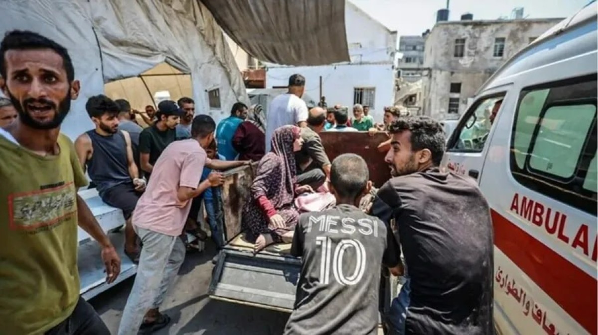 الاحتلال يواصل قصف غزة رغم وقف إطلاق النار.. واستشهاد إمرأة ونسف منازل في خان يونس