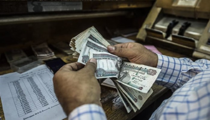 بين نمو رسمي عند 5.1% وتضخم يلامس 14%.. لماذا تغيب عوائد الاقتصاد عن حياة المصريين؟