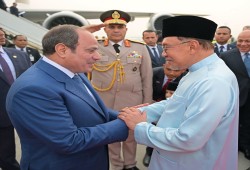 أفريكا برس|| جولة السيسي الآسيوية تفتح باب التساؤلات.. هل تعيد مصر صياغة خارطة تحالفاتها الدولية؟