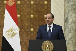 ميدل إيست مونيتور || المصريون لا يثقون بوعود السيسي.. أكاديمية عسكرية لاختيار رئيس مصر المقبل