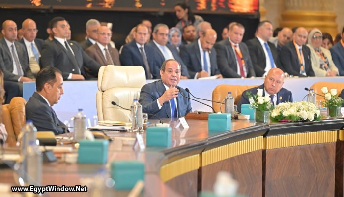 السيسي يتحدث عن تطوير السجون.. وشكاوي ومعاناة المعتقلين تكشف أنها مراكز للقتل البطىء