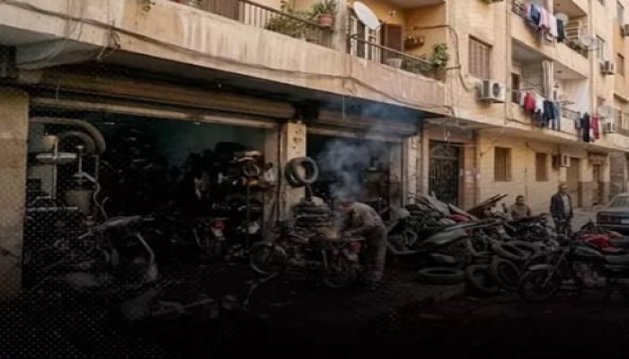 فوضى الورش والمقاهي غير المرخصة تهدد أمن وسلامة سكان شيراتون بحي النزهة