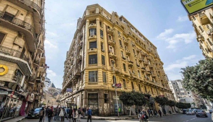 إرضاءً لصندوق النقد.. حكومة الانقلاب تقايض سكن 1.5 مليون أسرة من قاطني الإيجار القديم بوعود البناء الوهمية