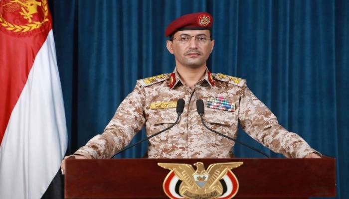 اتهامات متبادلة بين الرياض والحوثيين حول استهداف مكة والمدينة بصواريخ باليستية