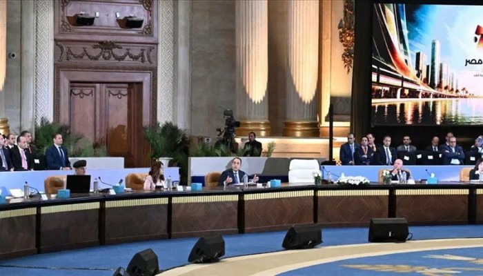 حوارات بلا عائد.. "منتدى مصر" يعيد استعراضات السلطة على أنقاض الفشل واستمرار الأزمات