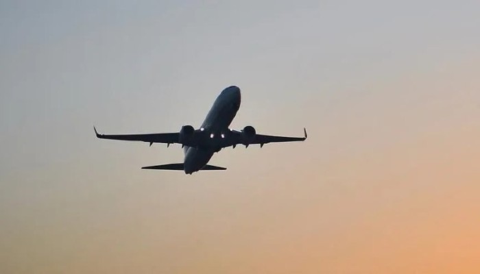 عودة الأجواء الليبية للملاحة الدولية تقفز بطلبات عبور الطيران لمستويات قياسية