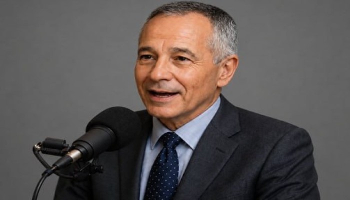 يسري عزيز: الرعب من الشارع يكبل السيسي ويمنعه من تعديل الدستور